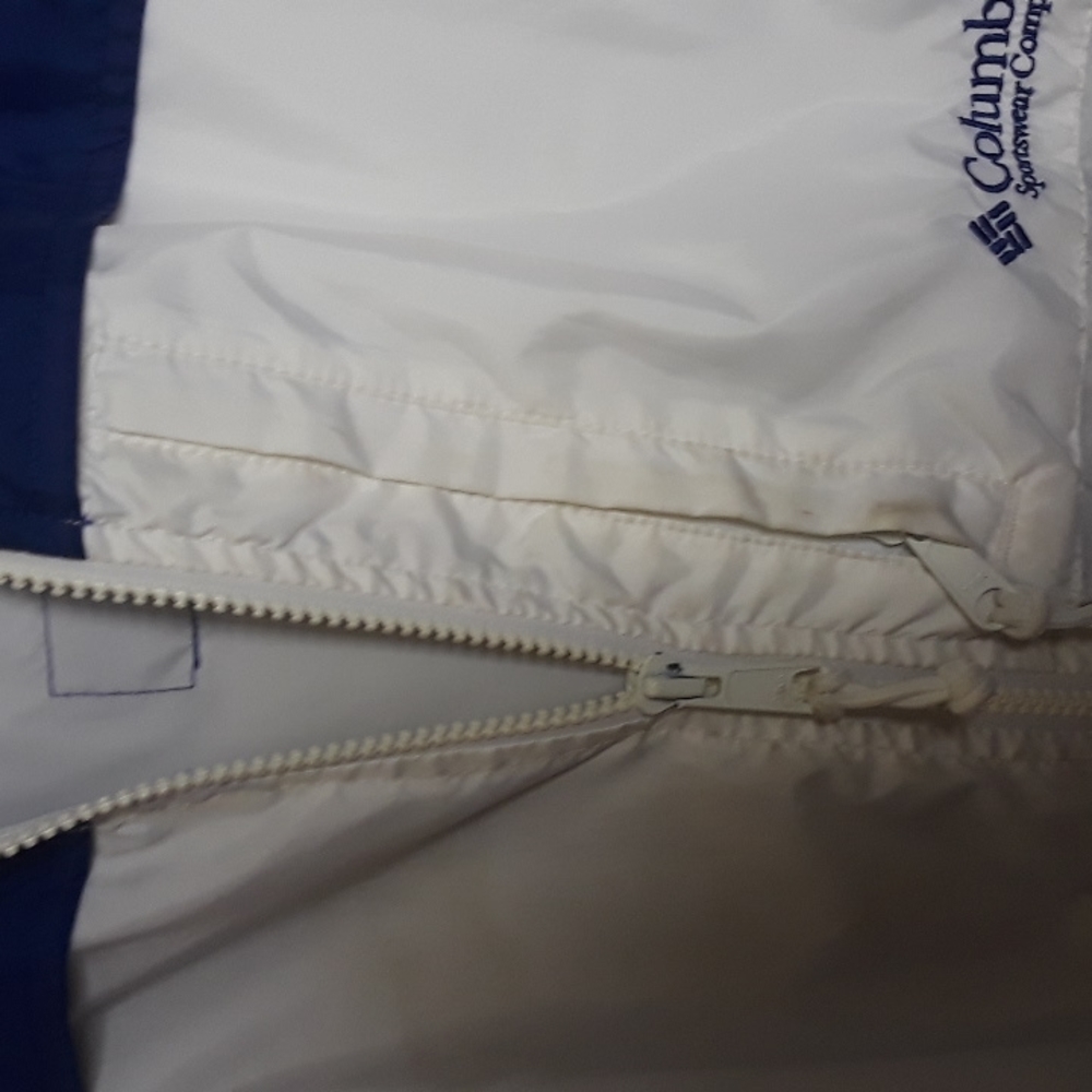 Columbia rain jacket - Picture 4 of 9